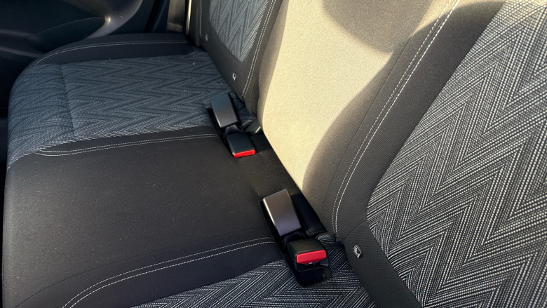 Vauxhall Crossland X 1.2T [110] Griffin 5dr [6 Spd] [Start Stop] Petrol Hatchback